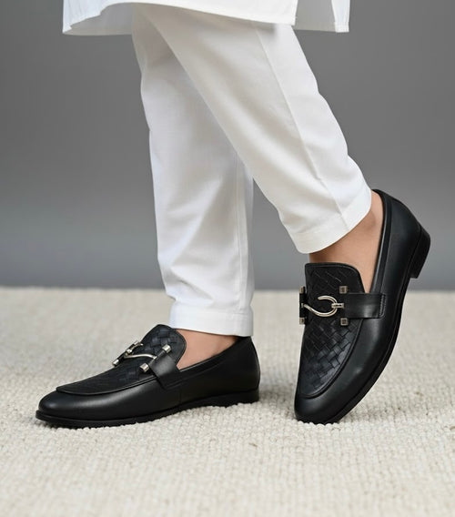 Stylish Metal Buckle Shoes