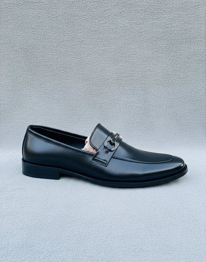 Handmade Fashion Buckle Shoes